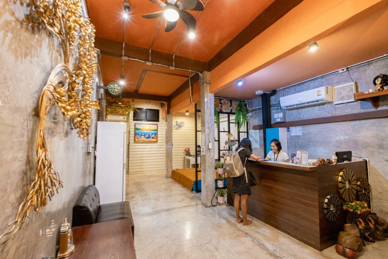 The Alley Hostel&Bistro بانكوك المظهر الخارجي الصورة