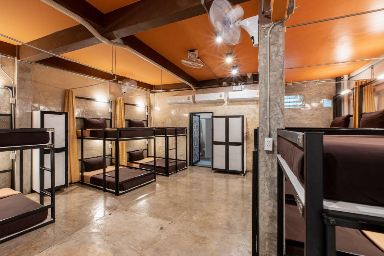 The Alley Hostel&Bistro بانكوك المظهر الخارجي الصورة